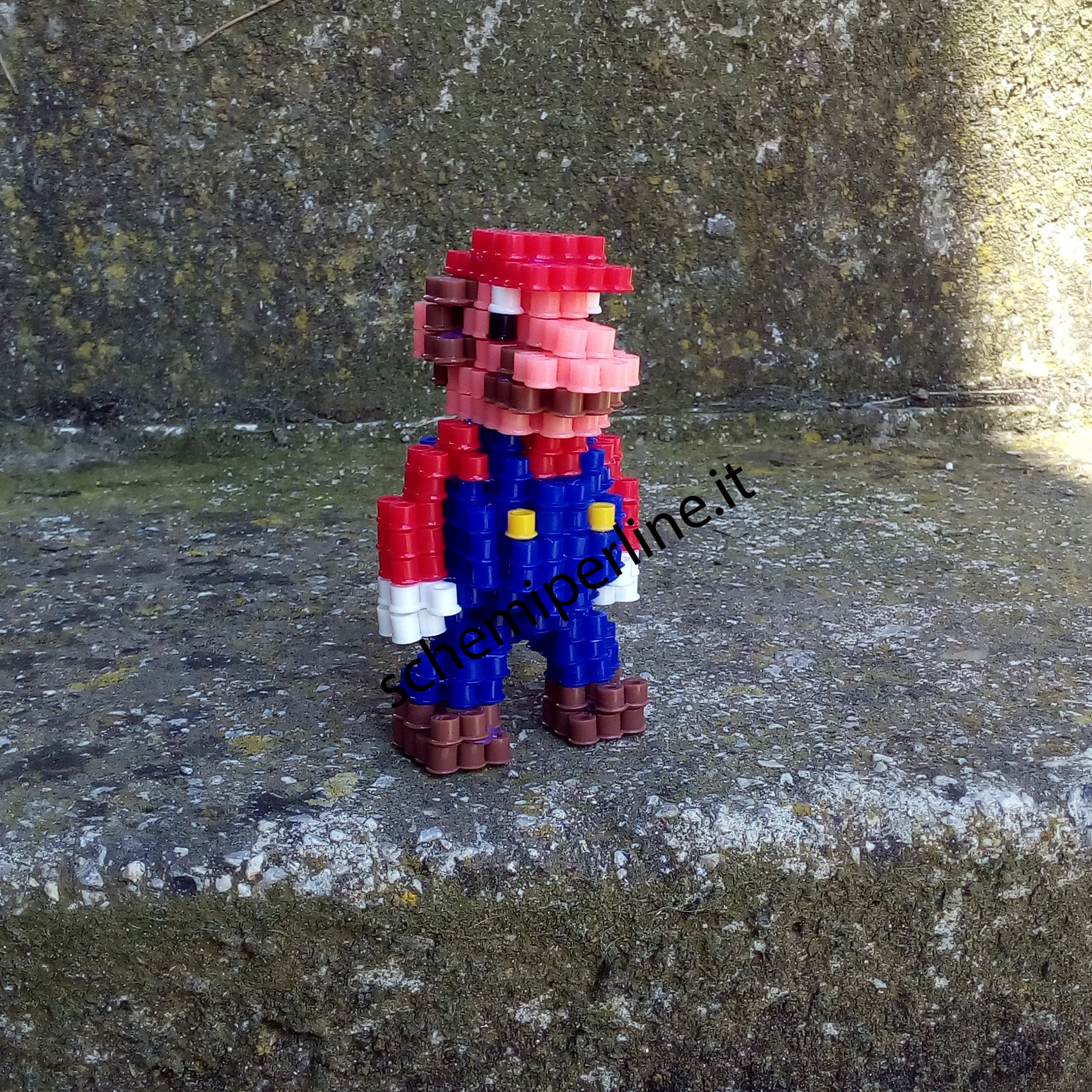Foto del lavoro Super Mario Bros in 3D con le perline da stirare Pyssla 6