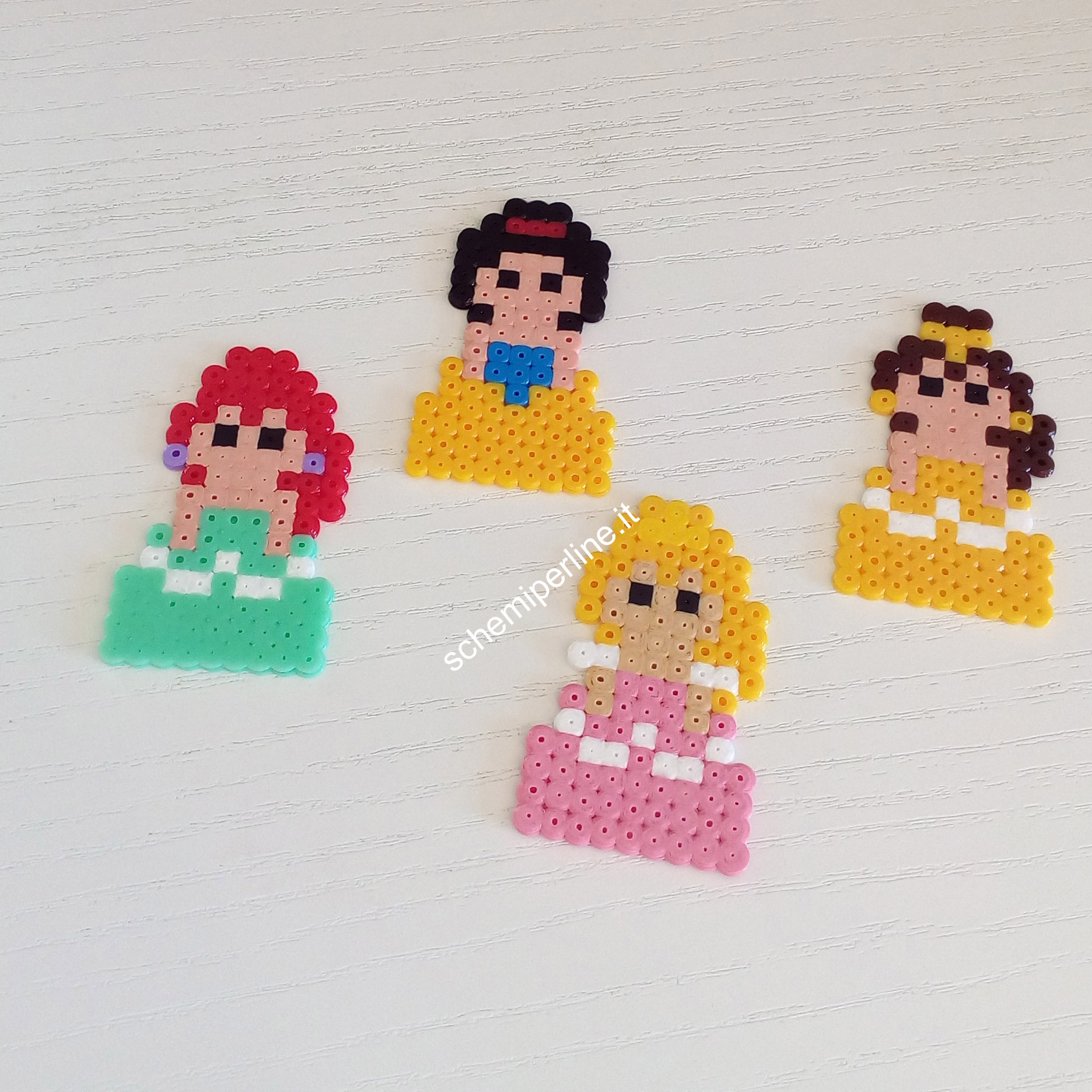 Mini Principesse Disney foto lavoro Pyssla Hama perline da stirare